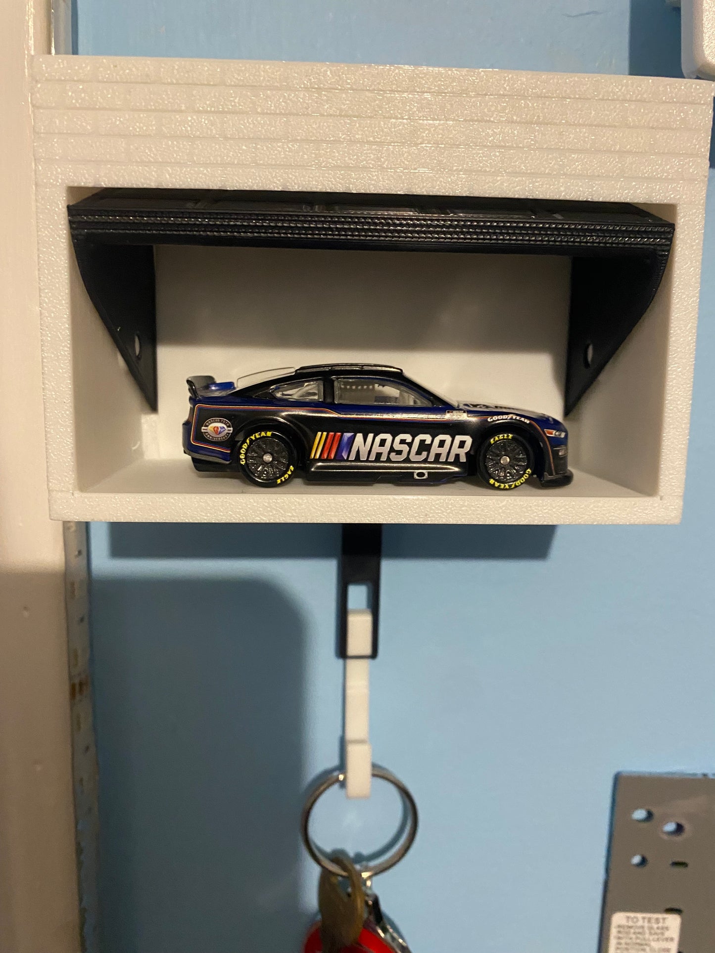 Car Garage Key Holder