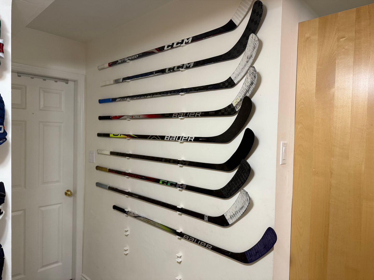 Hockey stick holder/display
